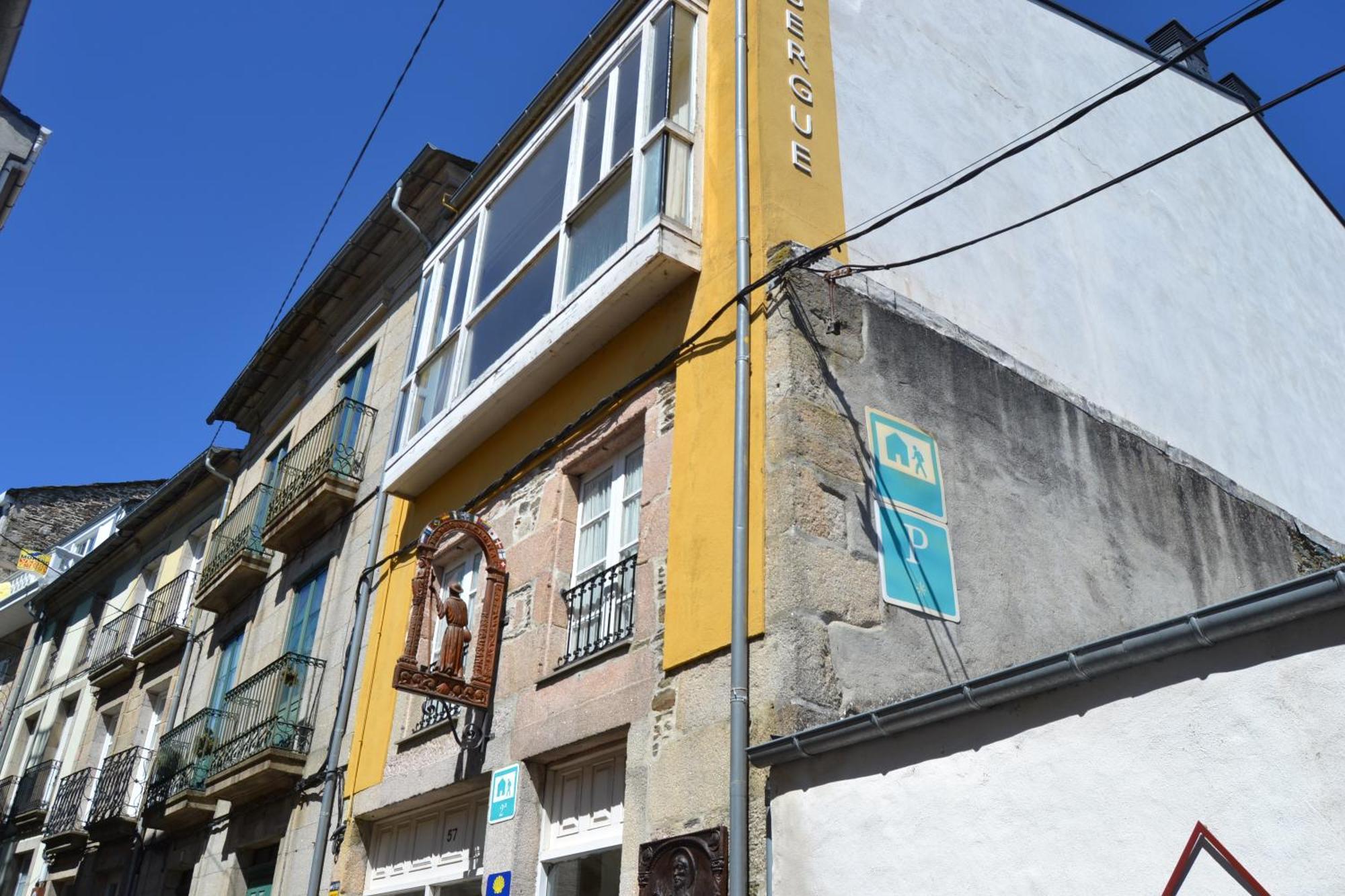A Pousada Albergue Internacional Sarria Exterior foto